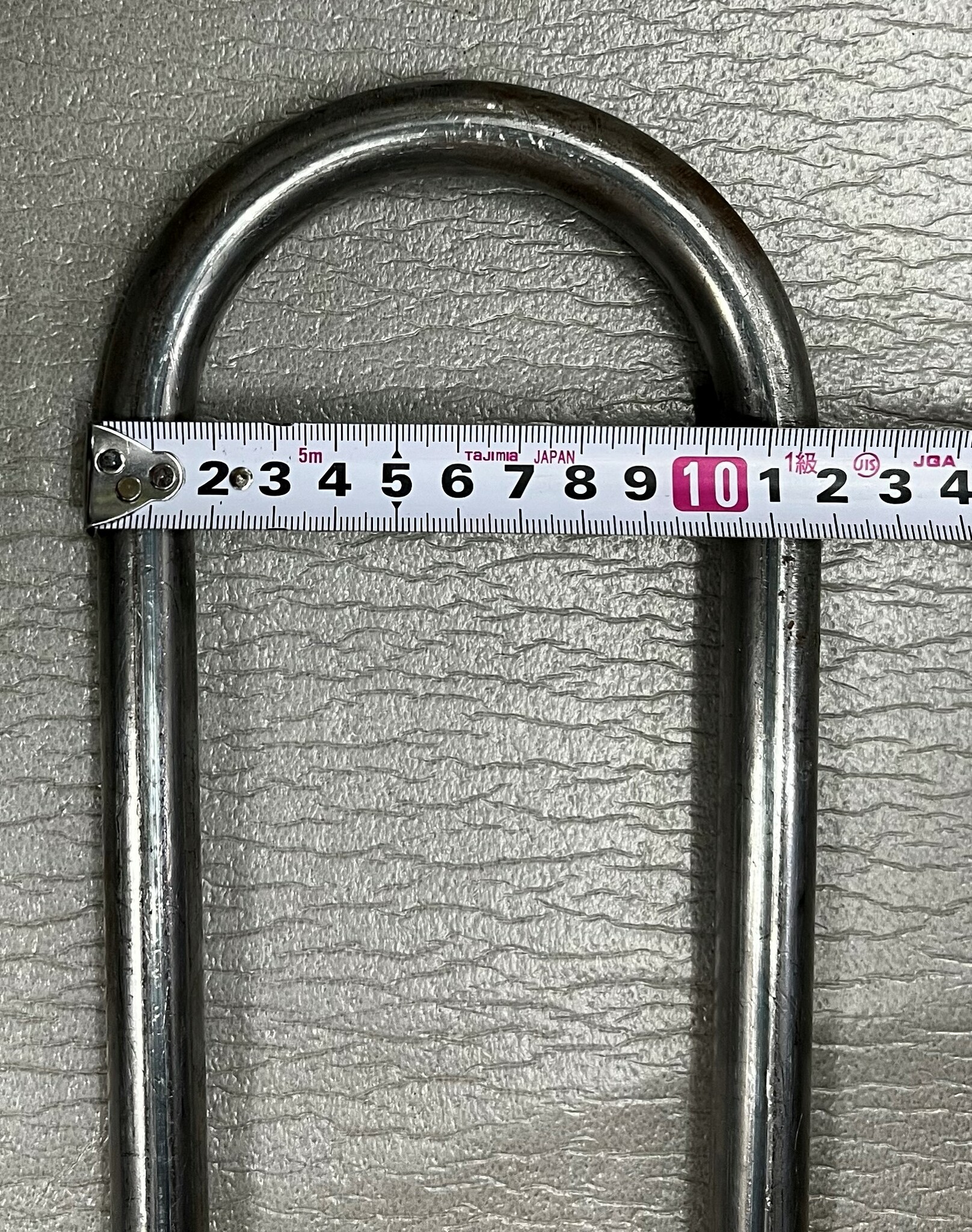1169